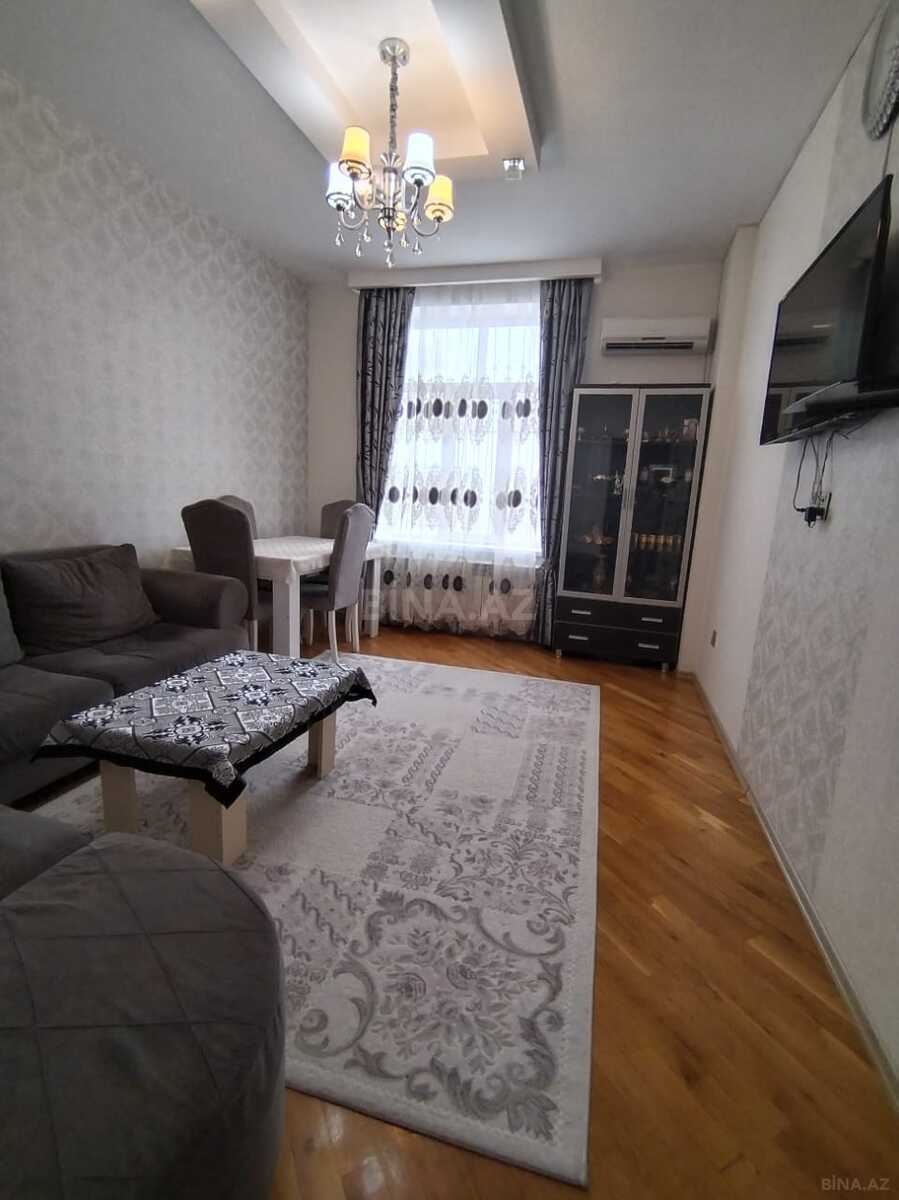 3 otaqlı Yeni tikili, Memar Əcəmi m., Bakı