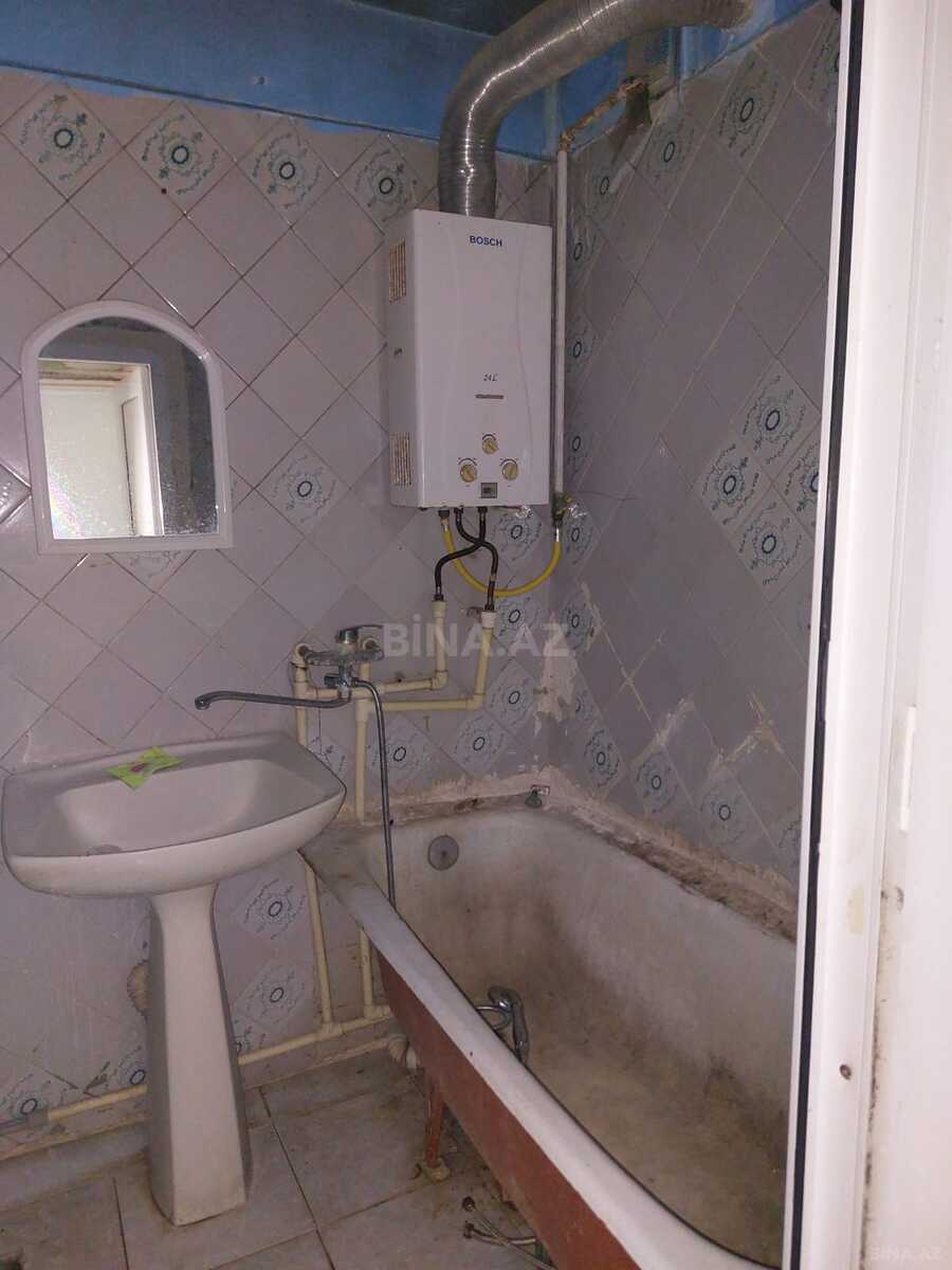 3 otaqlı Köhnə tikili, Nizami r., Bakı