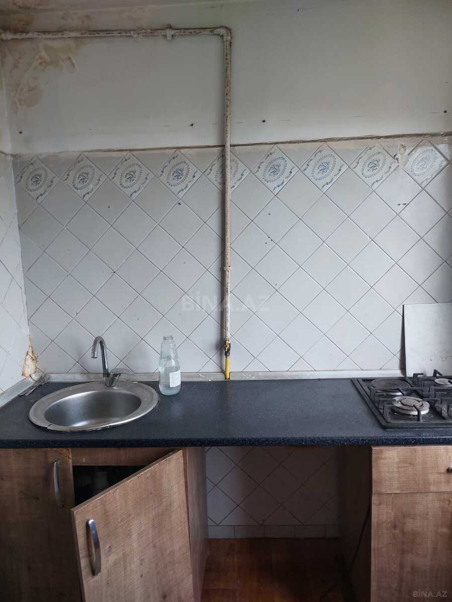 3 otaqlı Köhnə tikili, Nizami r., Bakı