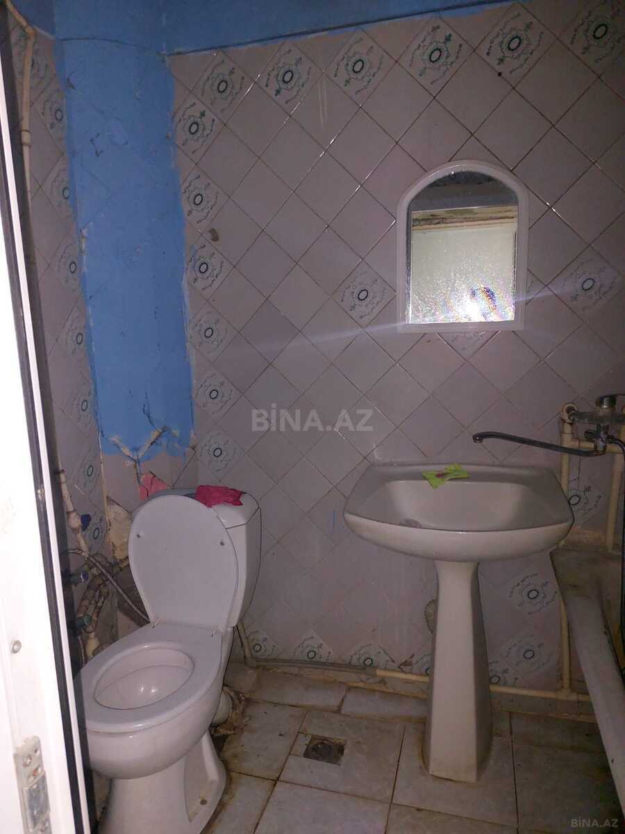 3 otaqlı Köhnə tikili, Nizami r., Bakı