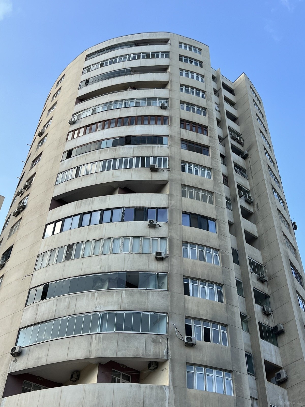 3 otaqlı Yeni tikili, Elmlər Akademiyası m., Bakı