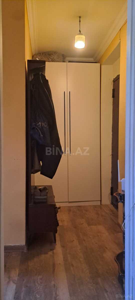 1 otaqlı Köhnə tikili, Elmlər Akademiyası m., Bakı