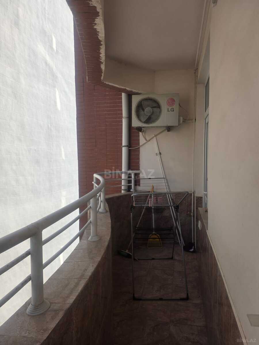 3 otaqlı Yeni tikili, Şah İsmayıl Xətai m., Bakı