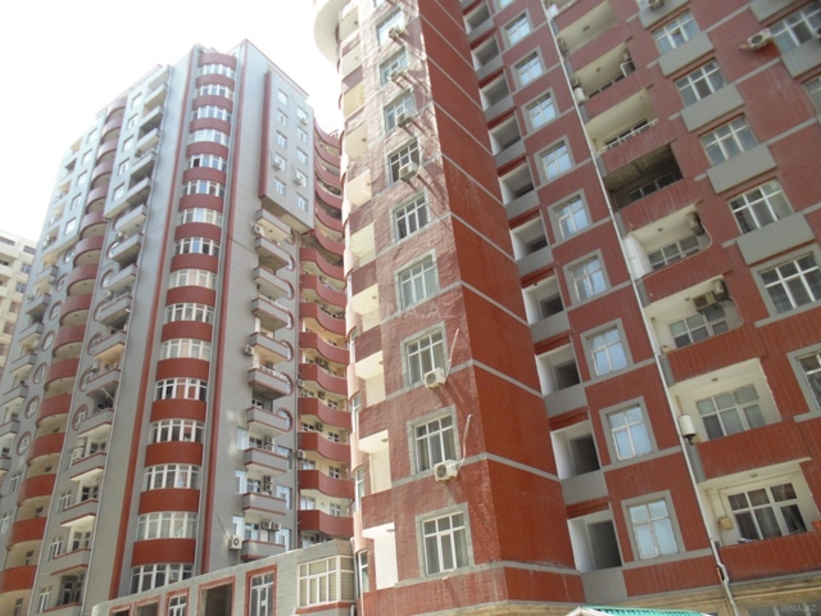 3 otaqlı Yeni tikili, Şah İsmayıl Xətai m., Bakı