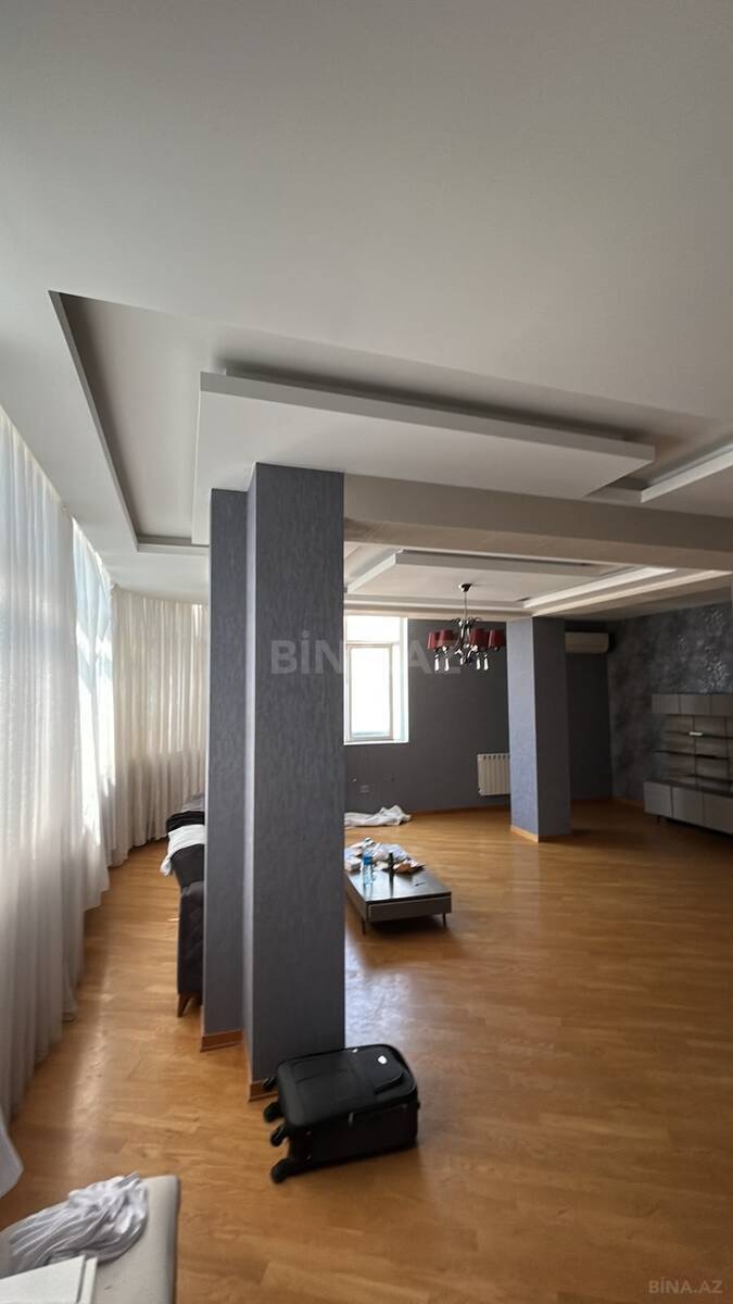 3 otaqlı Yeni tikili, Qara Qarayev m., Bakı