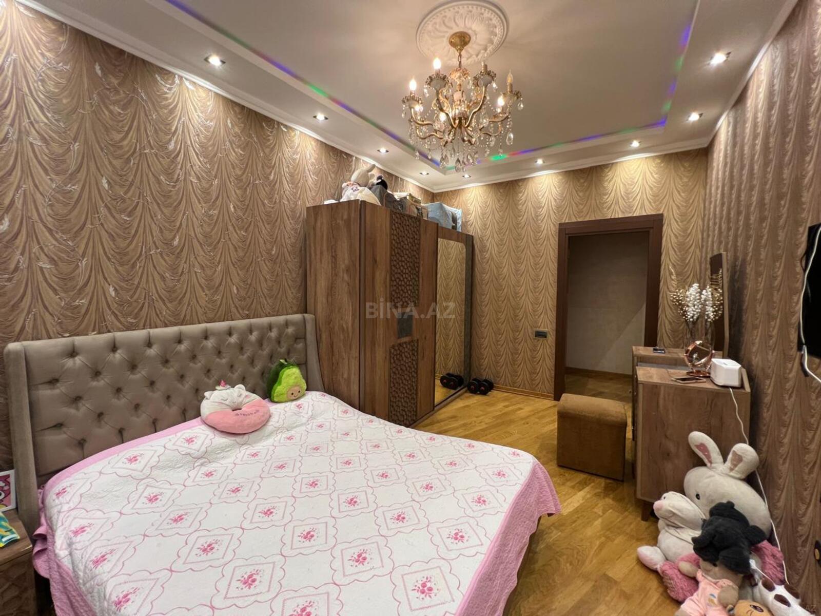 3 otaqlı Yeni tikili, Elmlər Akademiyası m., Bakı