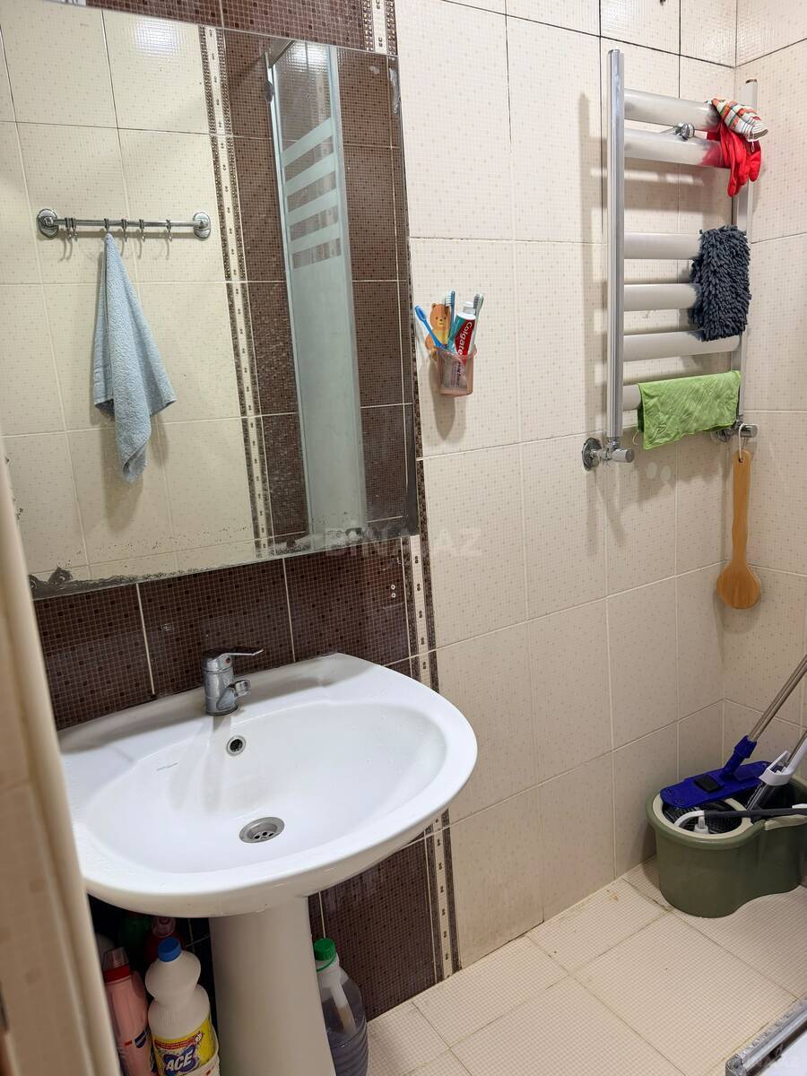 2 otaqlı Köhnə tikili, Azadlıq Prospekti m., Bakı