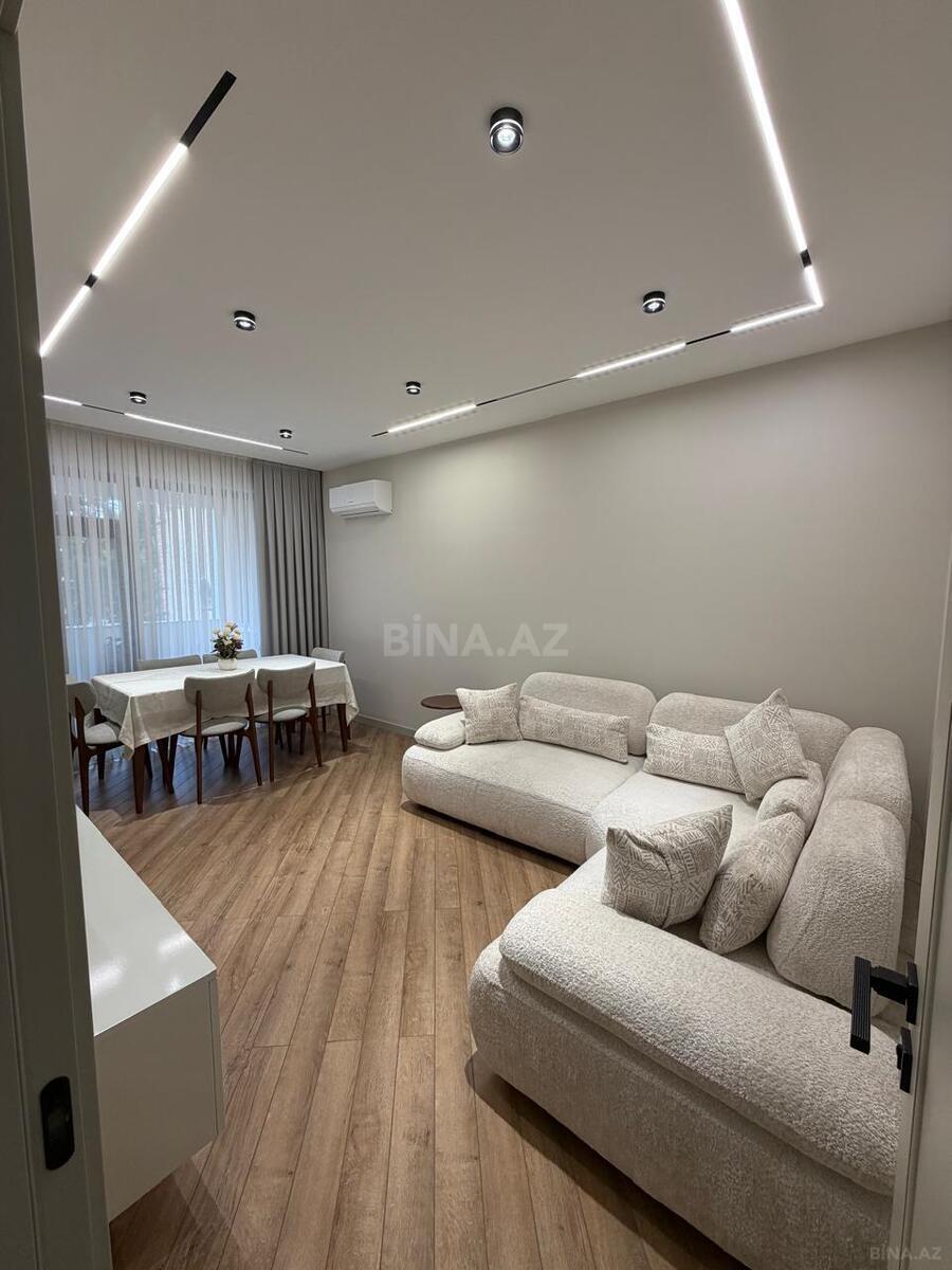 3 otaqlı Köhnə tikili, Xətai r., Bakı