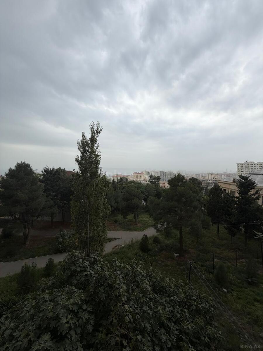 3 otaqlı Köhnə tikili, Xətai r., Bakı