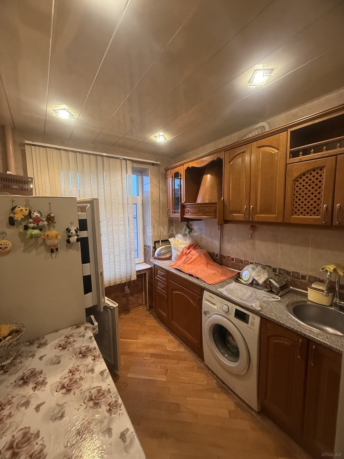 3 otaqlı Köhnə tikili, Həzi Aslanov m., Bakı