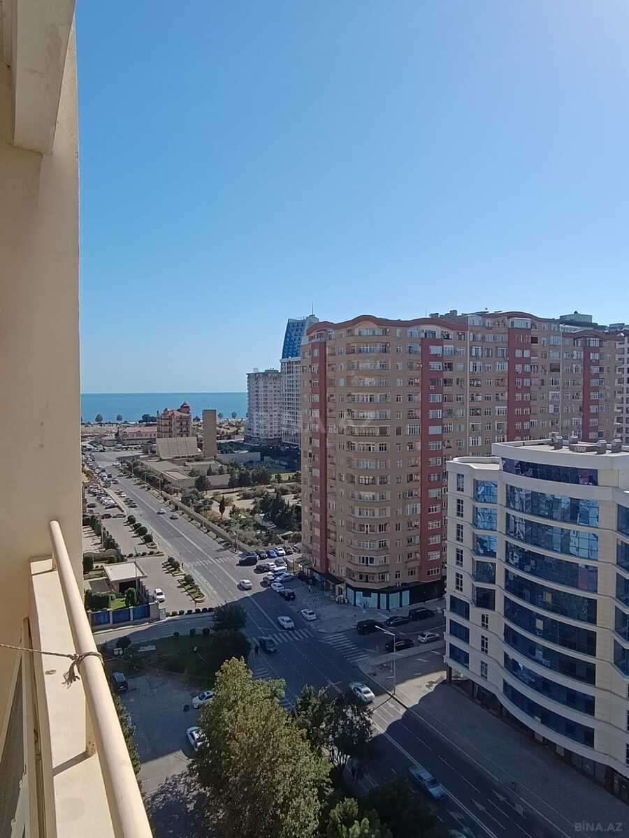 3 otaqlı Yeni tikili, Şah İsmayıl Xətai m., Bakı