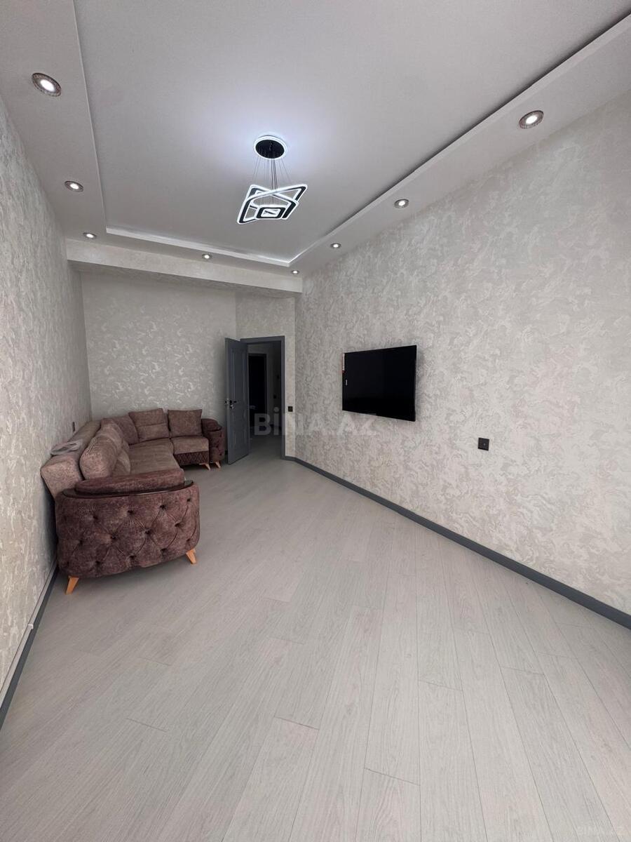 2 otaqlı Köhnə tikili, Bakıxanov q., Bakı