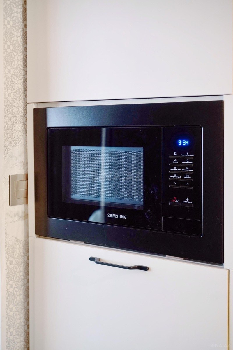 2 otaqlı Köhnə tikili, Sahil m., Bakı
