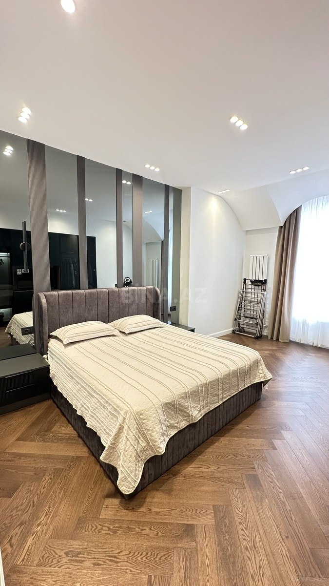 4 otaqlı Yeni tikili, Şıxov q., Bakı