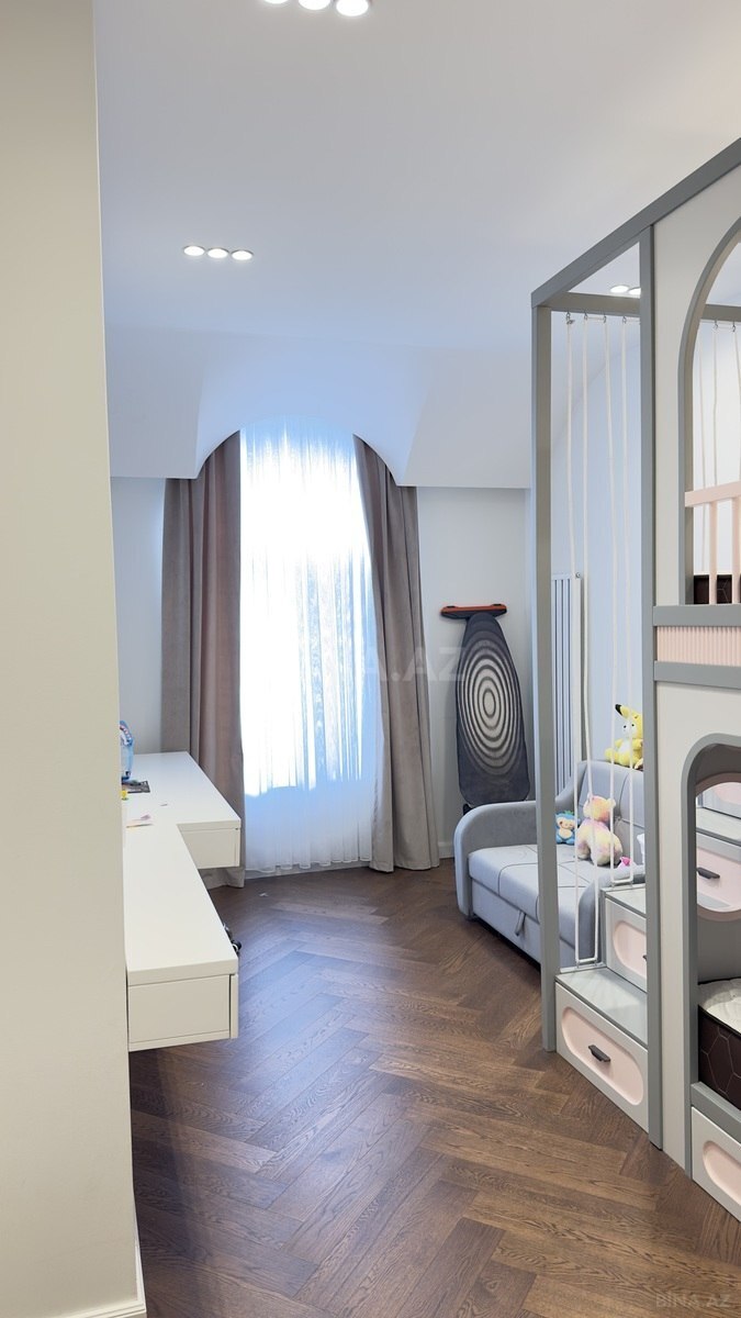4 otaqlı Yeni tikili, Şıxov q., Bakı