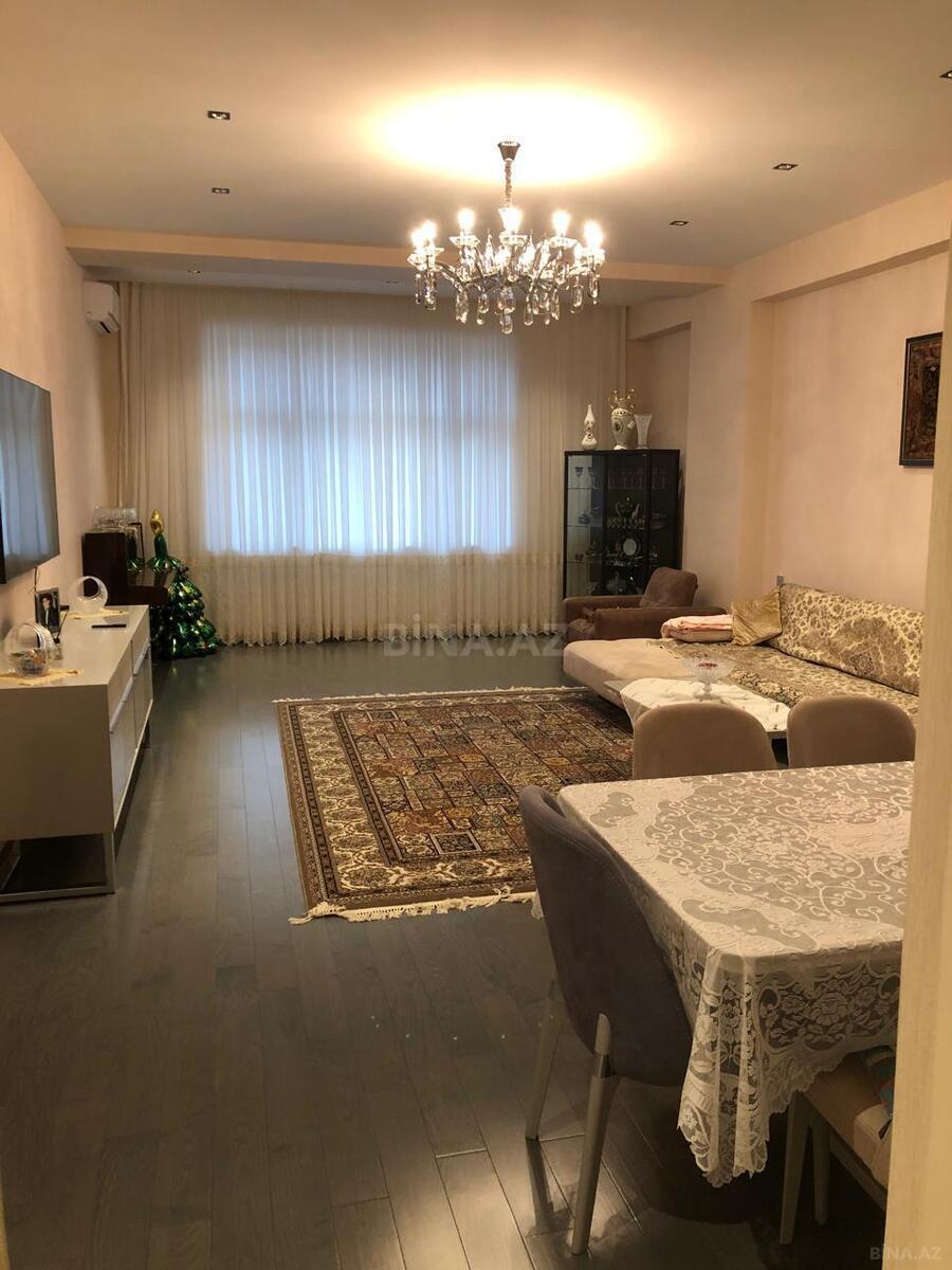4 otaqlı Yeni tikili, Nizami m., Bakı
