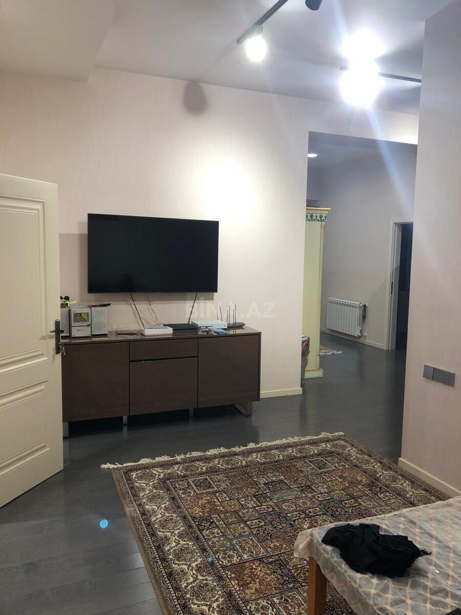 4 otaqlı Yeni tikili, Nizami m., Bakı