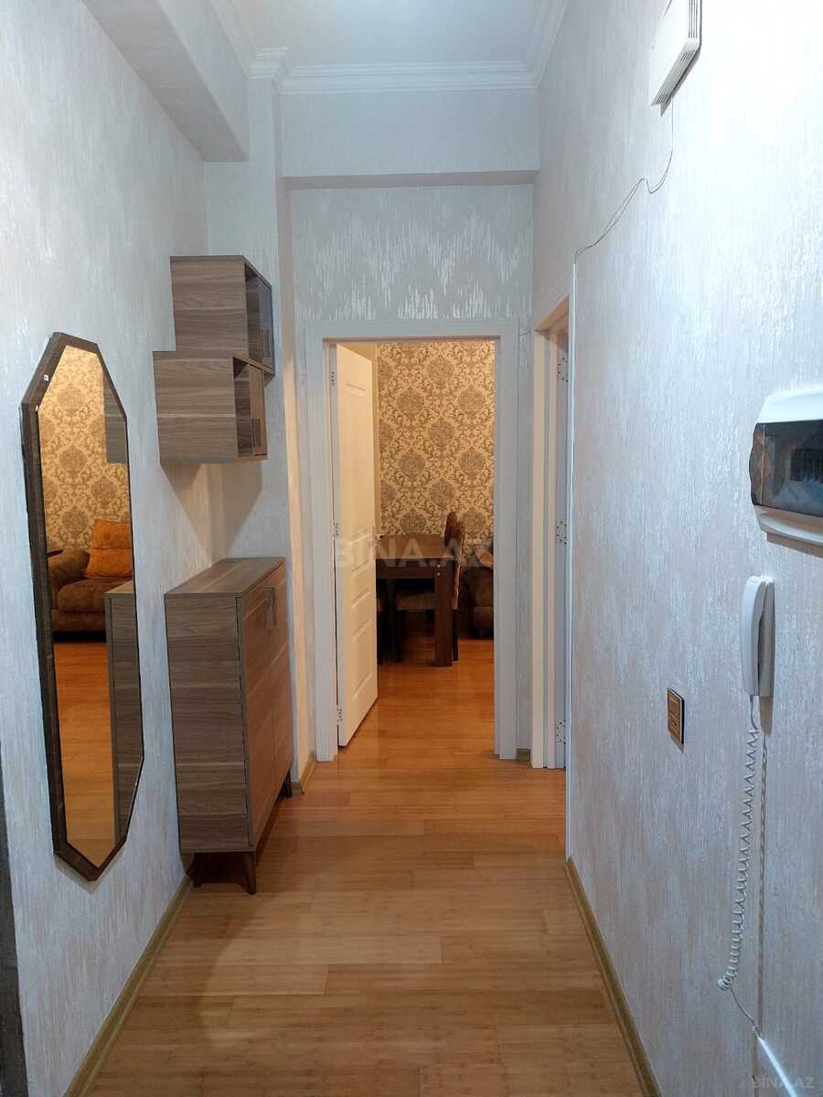 2 otaqlı Yeni tikili, Xırdalan