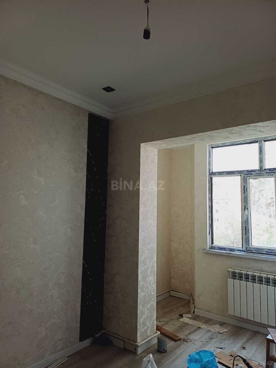 2 otaqlı Köhnə tikili, İnşaatçılar m., Bakı