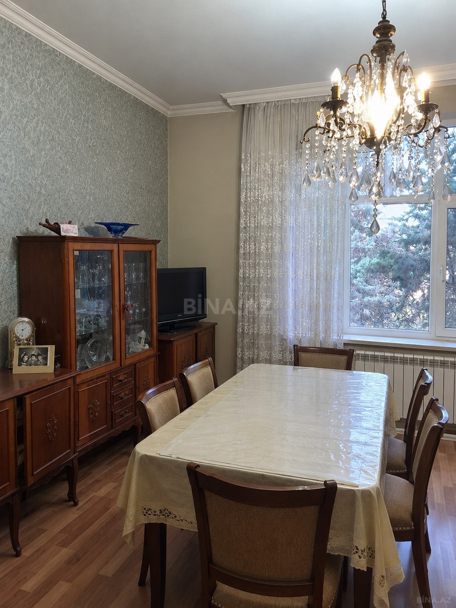 2 otaqlı Köhnə tikili, Nəsimi r., Bakı