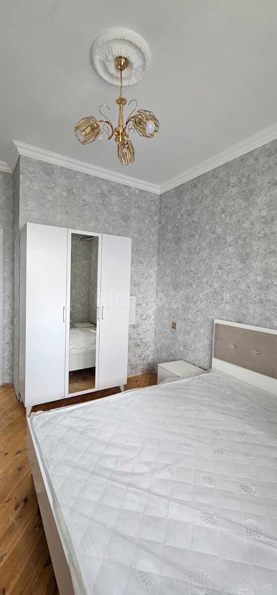 2 otaqlı Yeni tikili, Elmlər Akademiyası m., Bakı