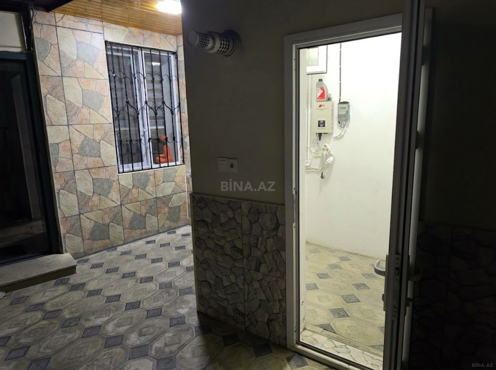 8 otaqlı Həyət evi/Bağ evi, Azadlıq Prospekti m., Bakı