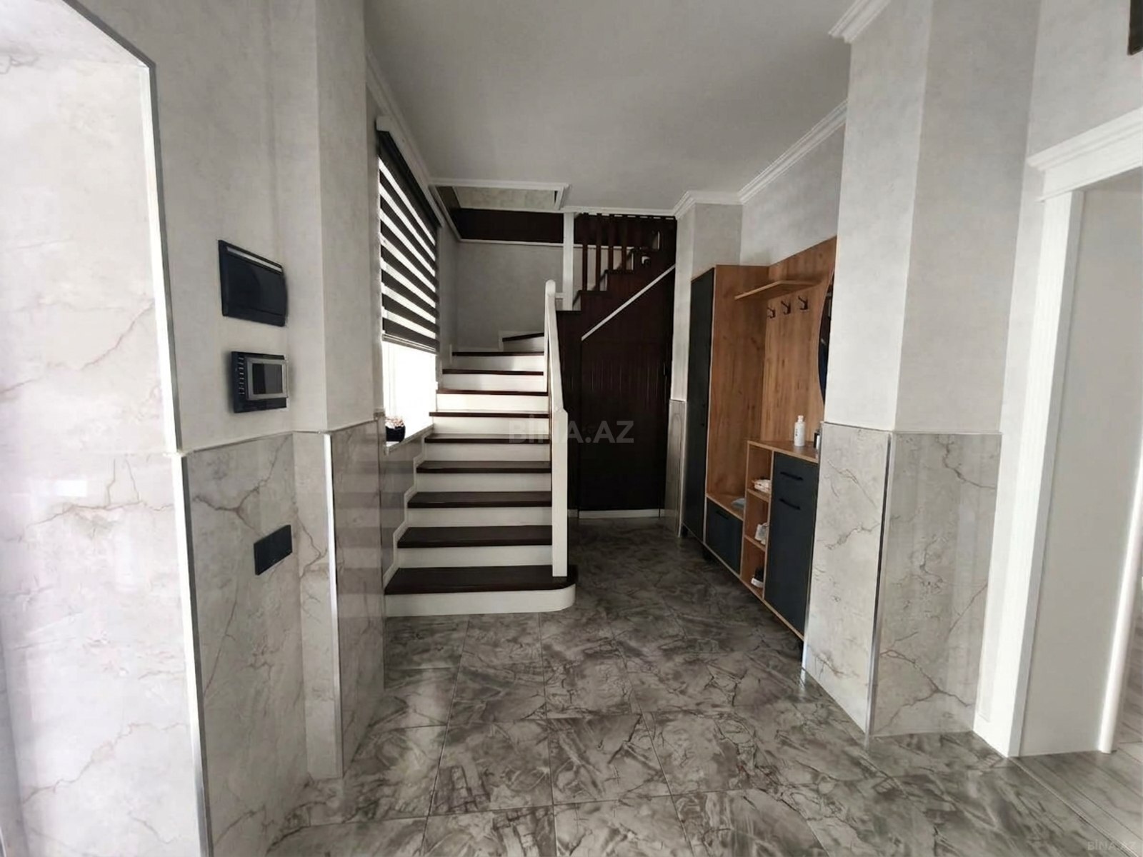 8 otaqlı Həyət evi/Bağ evi, Azadlıq Prospekti m., Bakı