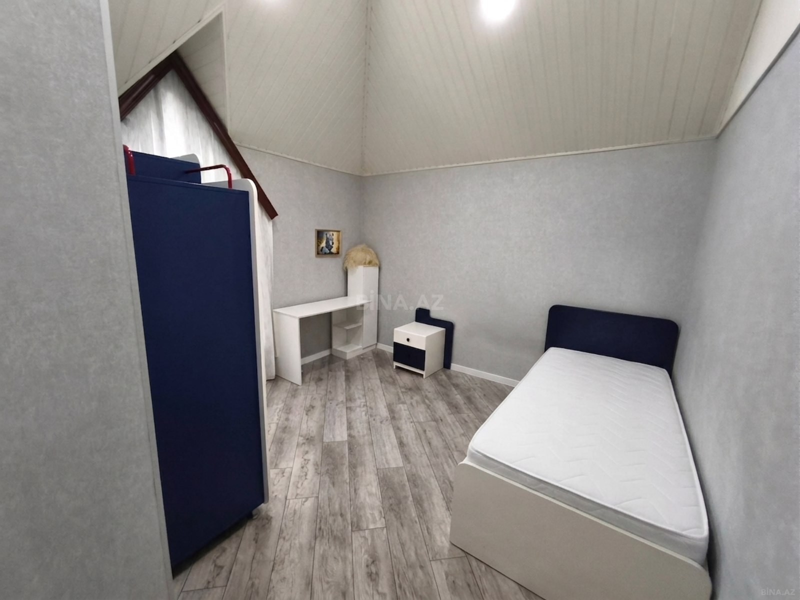 8 otaqlı Həyət evi/Bağ evi, Azadlıq Prospekti m., Bakı