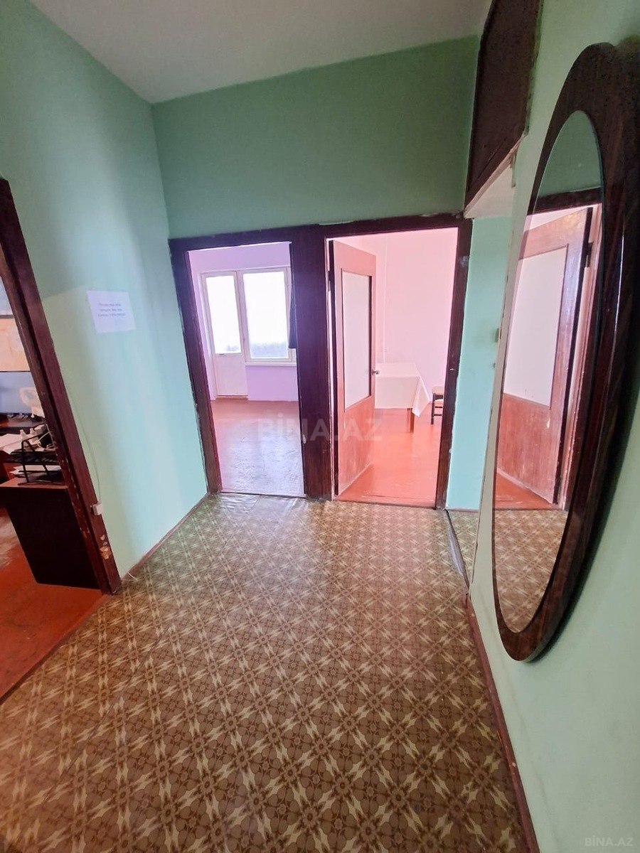 3 otaqlı Köhnə tikili, Xətai r., Bakı