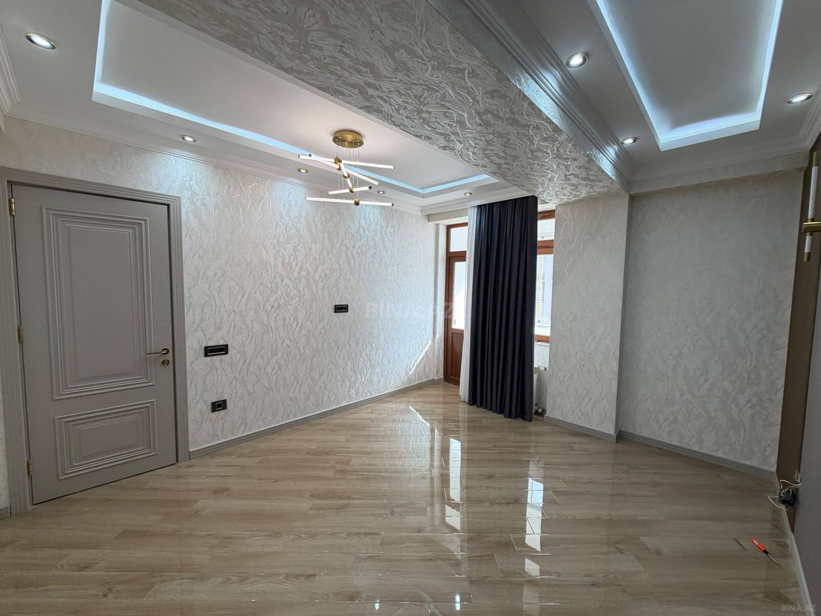 3 otaqlı Yeni tikili, Qara Qarayev m., Bakı