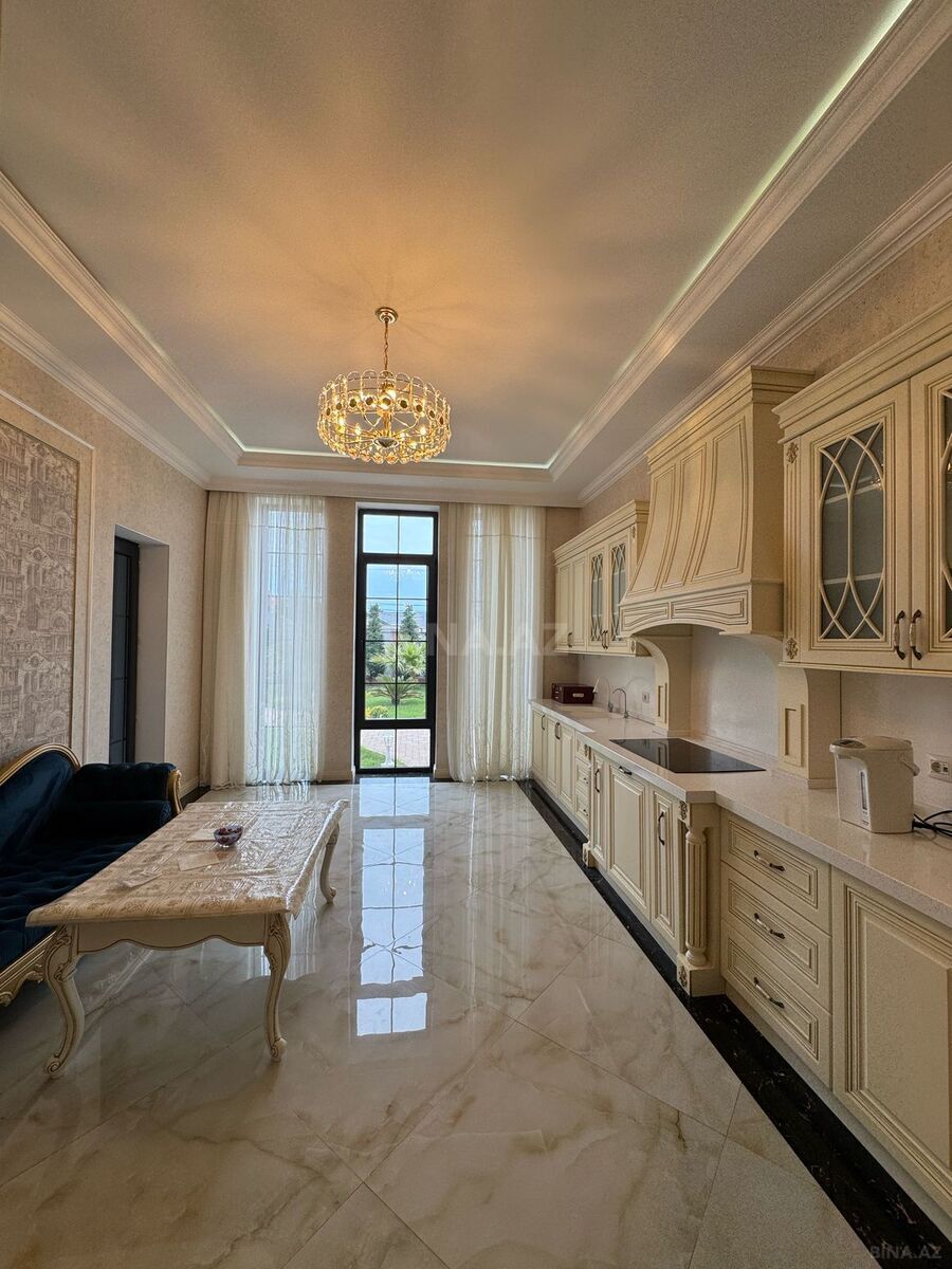 7 otaqlı Həyət evi/Bağ evi, Mərdəkan q., Bakı