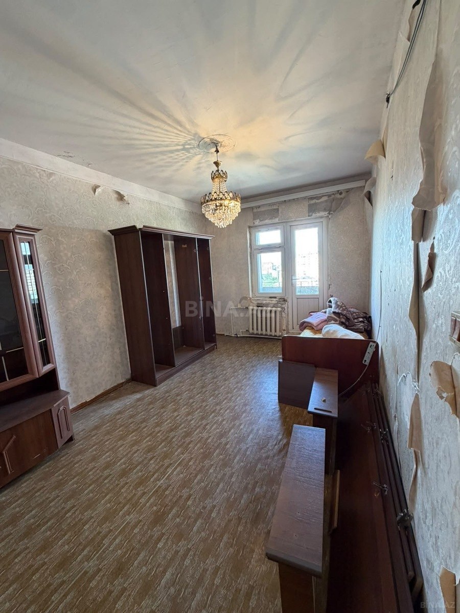 3 otaqlı Köhnə tikili, Xətai r., Bakı