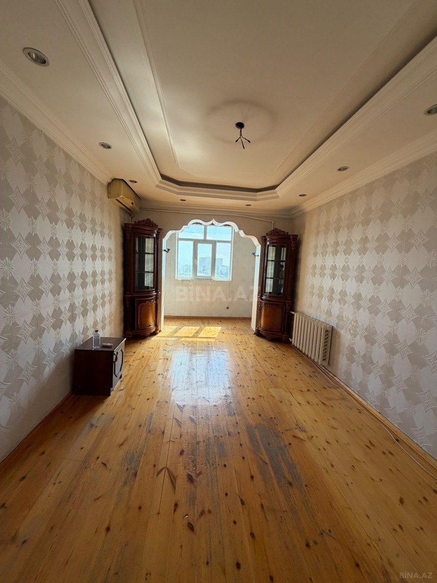 3 otaqlı Köhnə tikili, Xətai r., Bakı