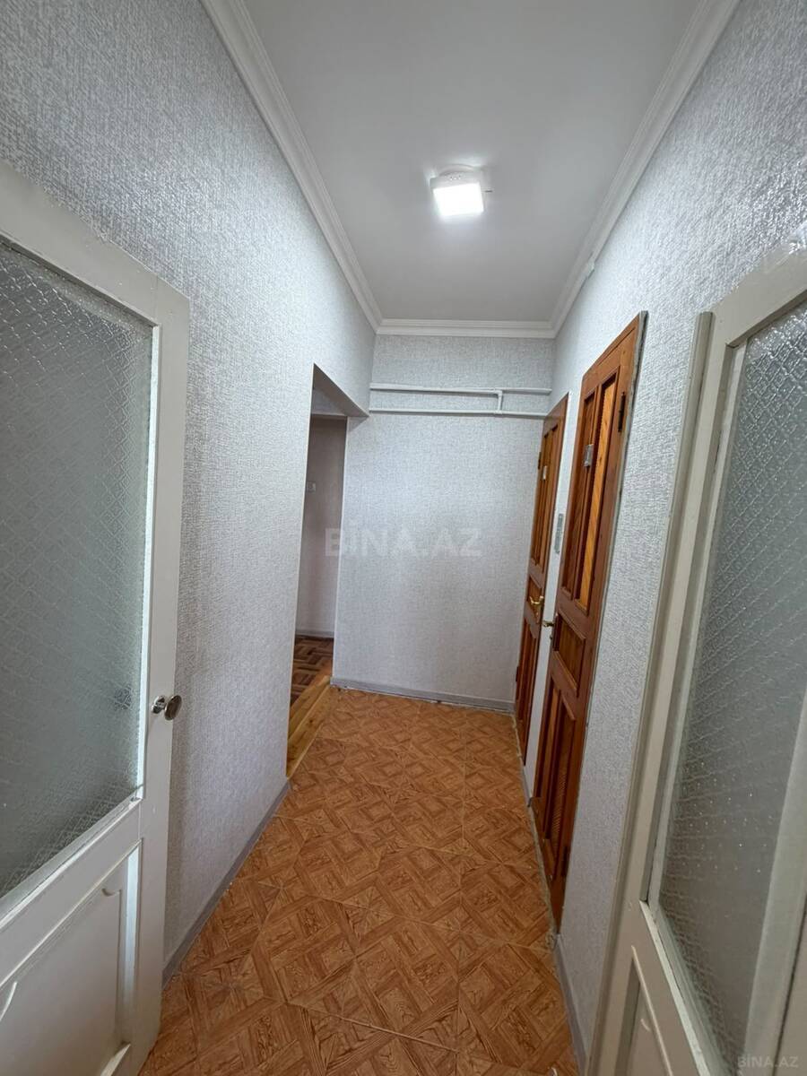 3 otaqlı Köhnə tikili, Xətai r., Bakı