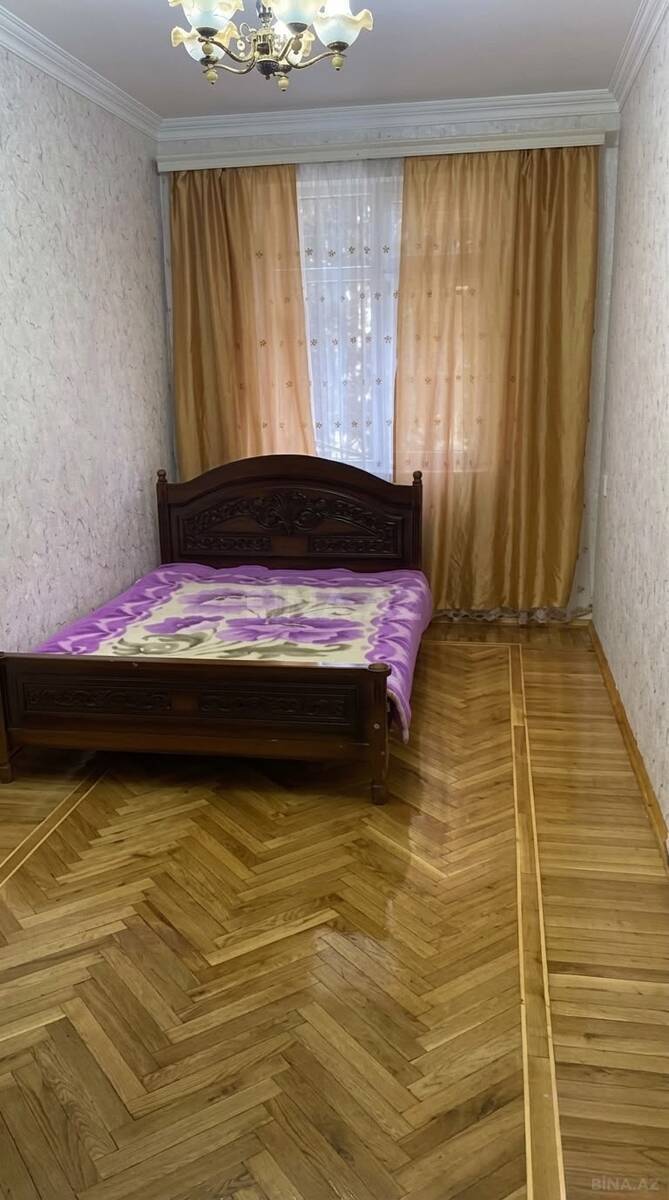 2 otaqlı Köhnə tikili, Memar Əcəmi m., Bakı