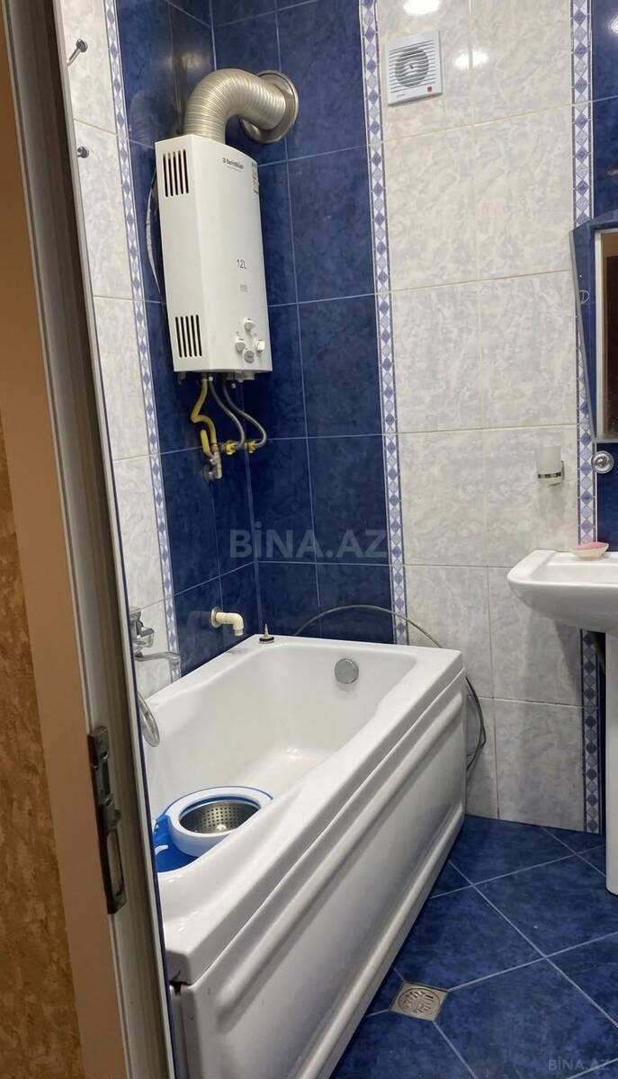 2 otaqlı Köhnə tikili, Memar Əcəmi m., Bakı