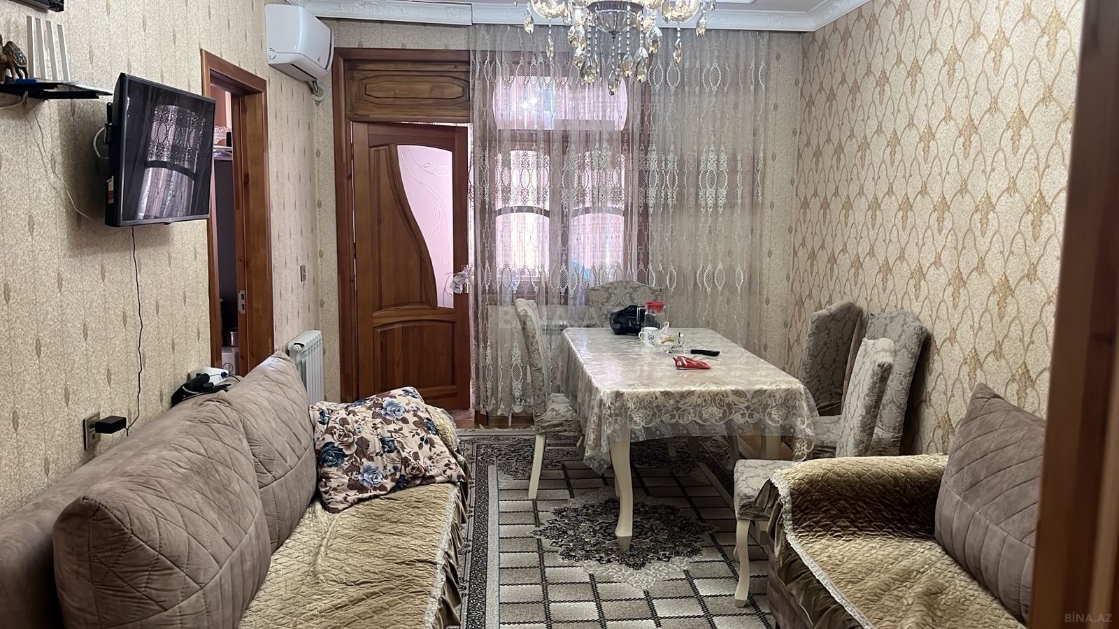 2 otaqlı Köhnə tikili, Memar Əcəmi m., Bakı