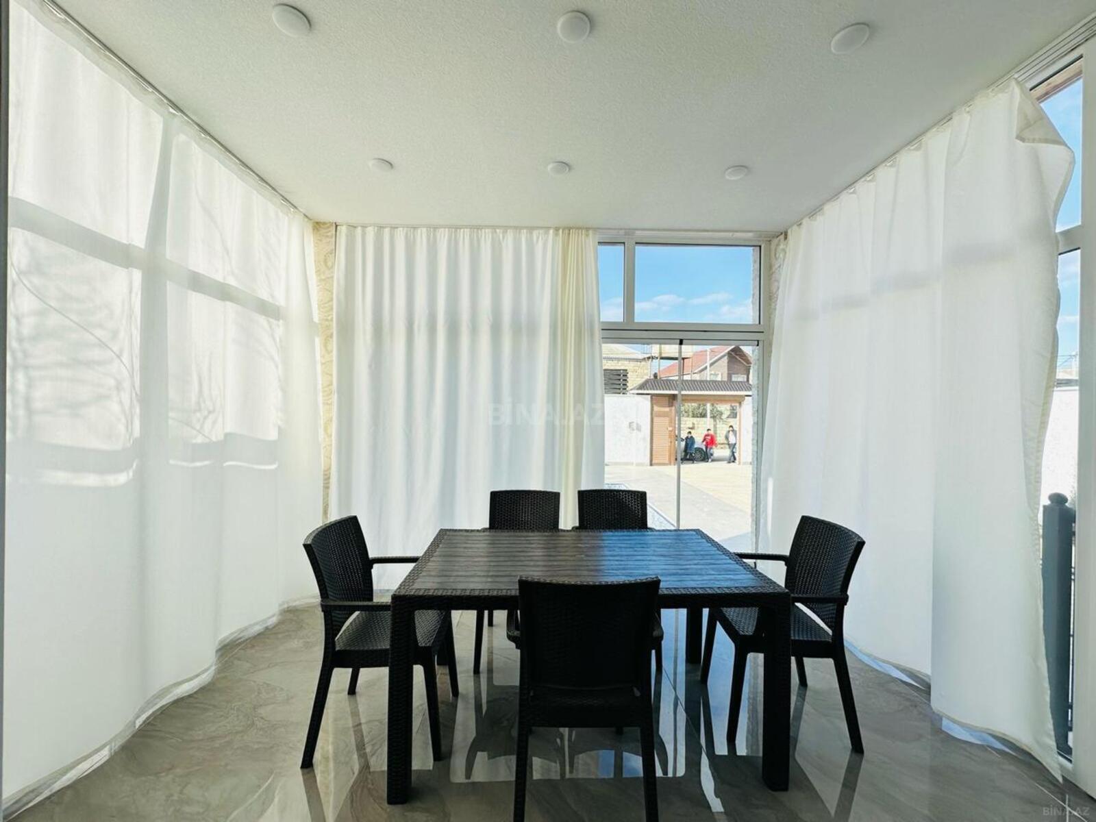 4 otaqlı Həyət evi/Bağ evi, Buzovna q., Bakı