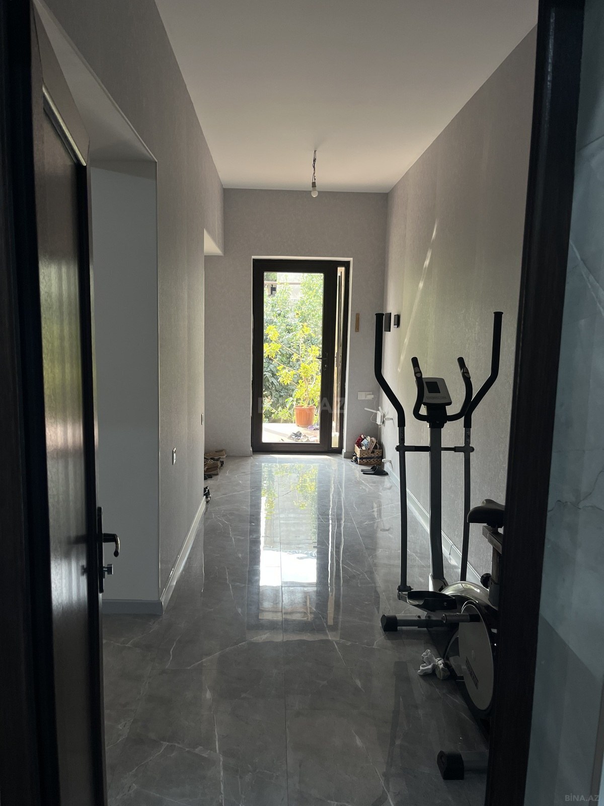5 otaqlı Həyət evi/Bağ evi, Şüvəlan q., Bakı