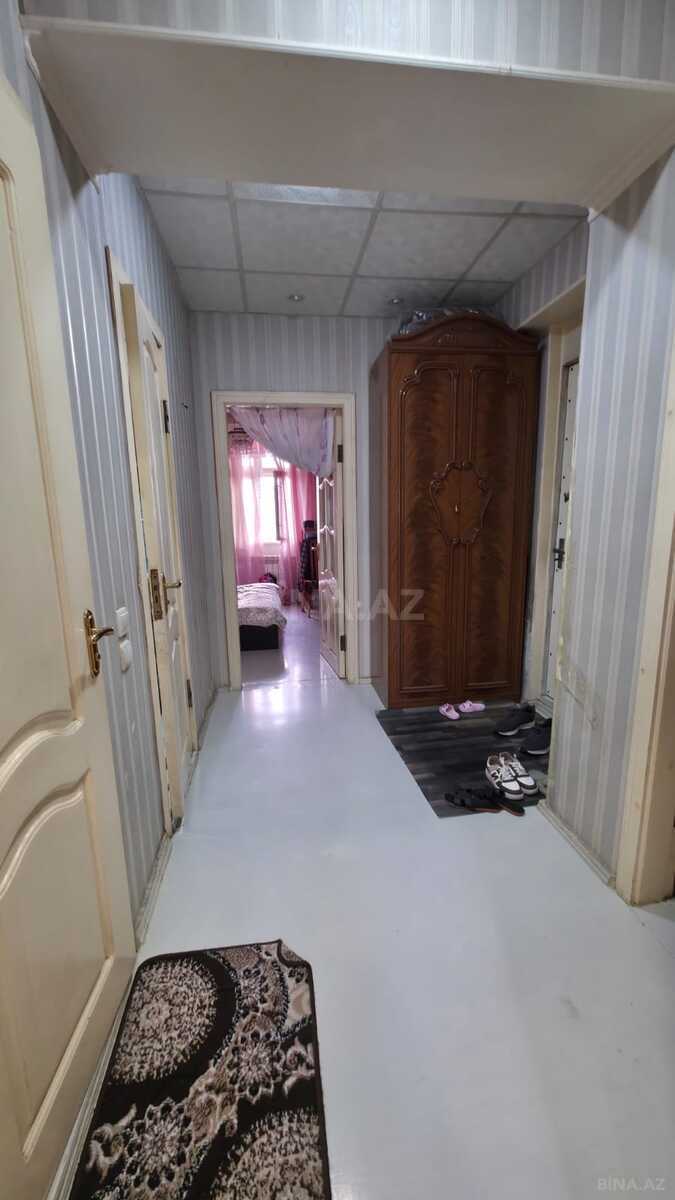 2 otaqlı Köhnə tikili, Bakıxanov q., Bakı