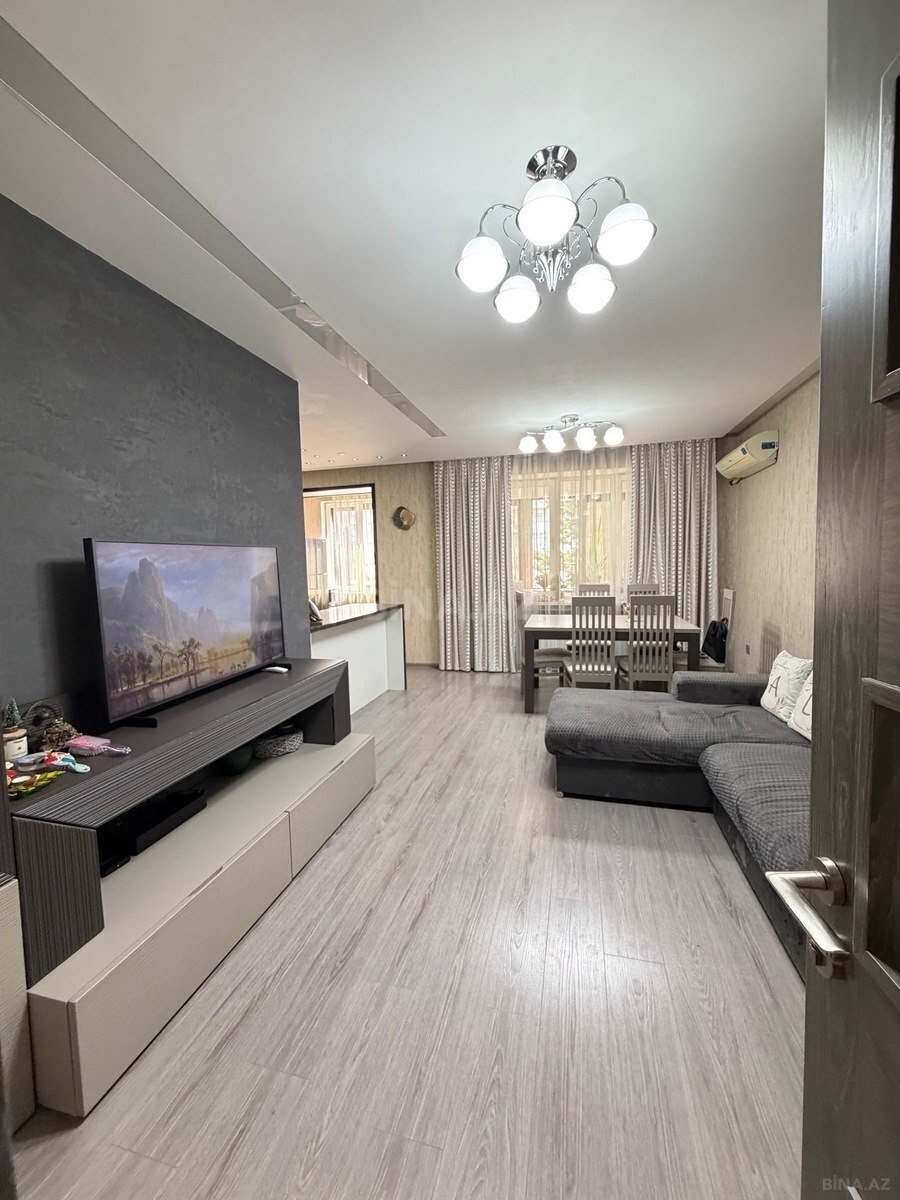 3 otaqlı Köhnə tikili, Binəqədi r., Bakı