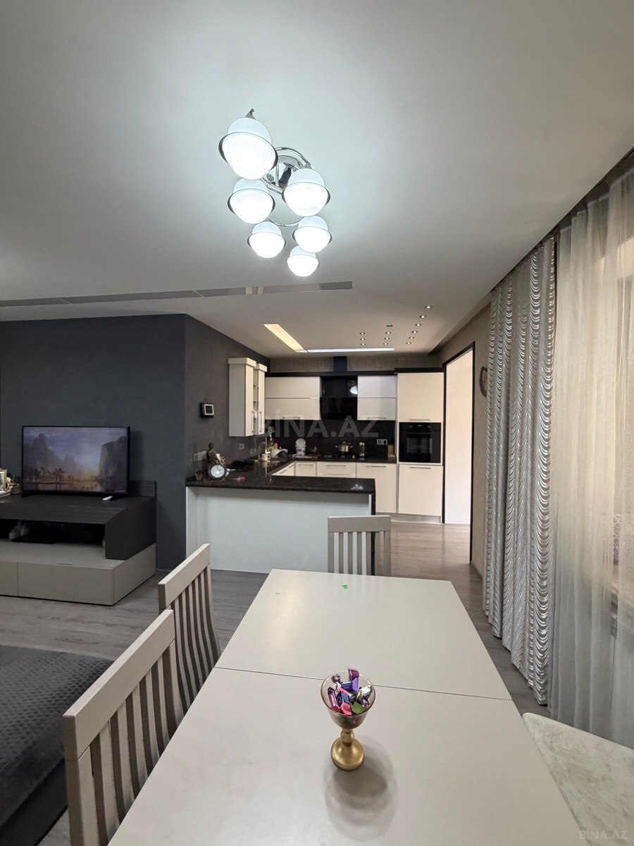 3 otaqlı Köhnə tikili, Binəqədi r., Bakı