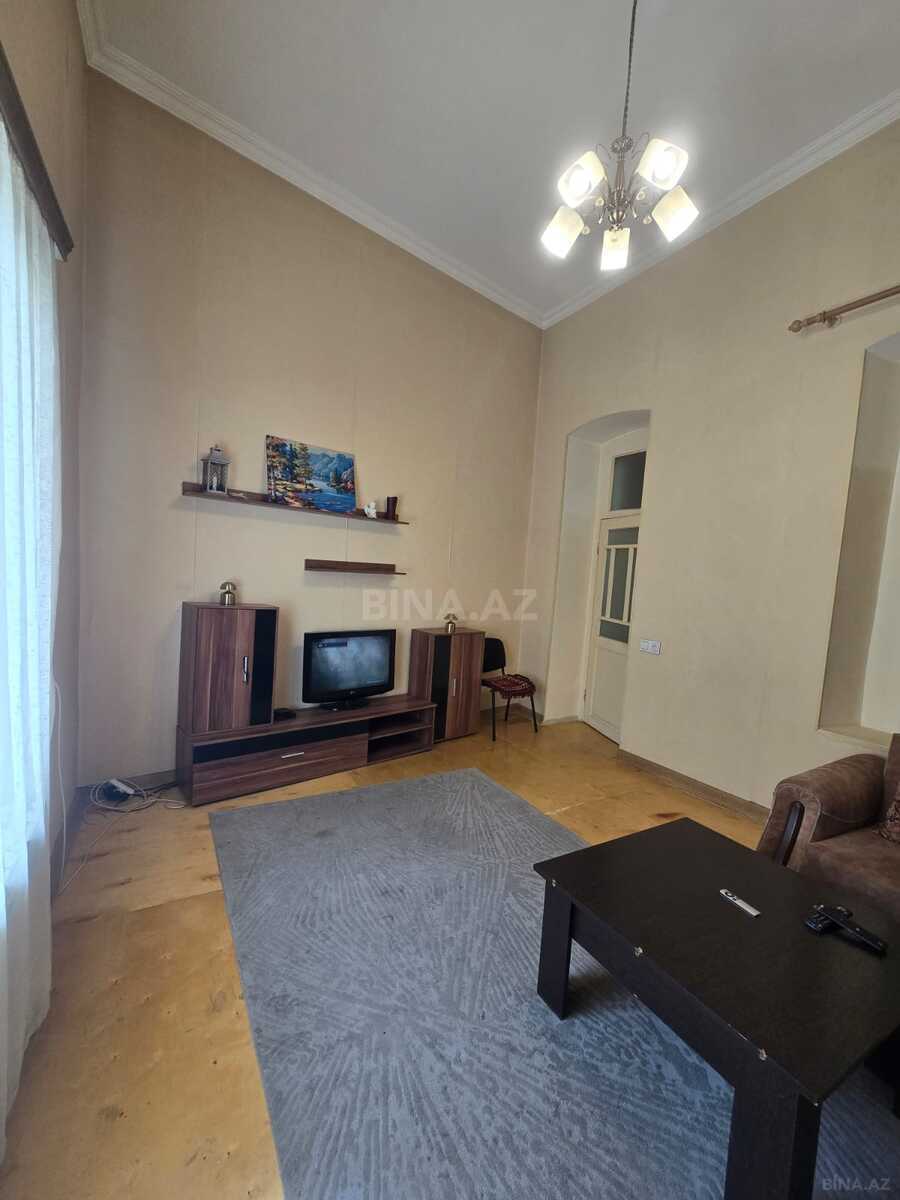 3 otaqlı Köhnə tikili, Sahil m., Bakı