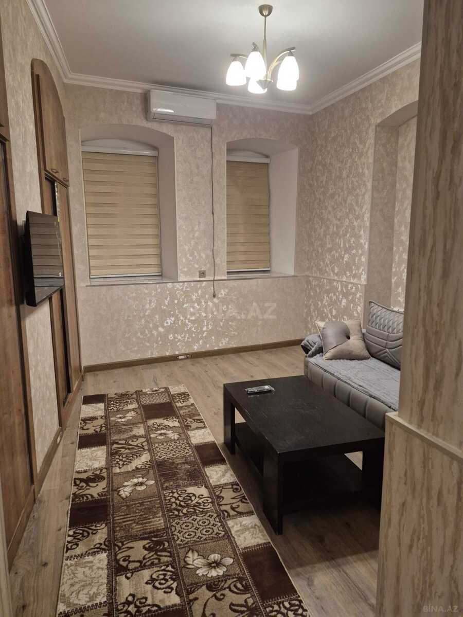 2 otaqlı Köhnə tikili, Sahil m., Bakı