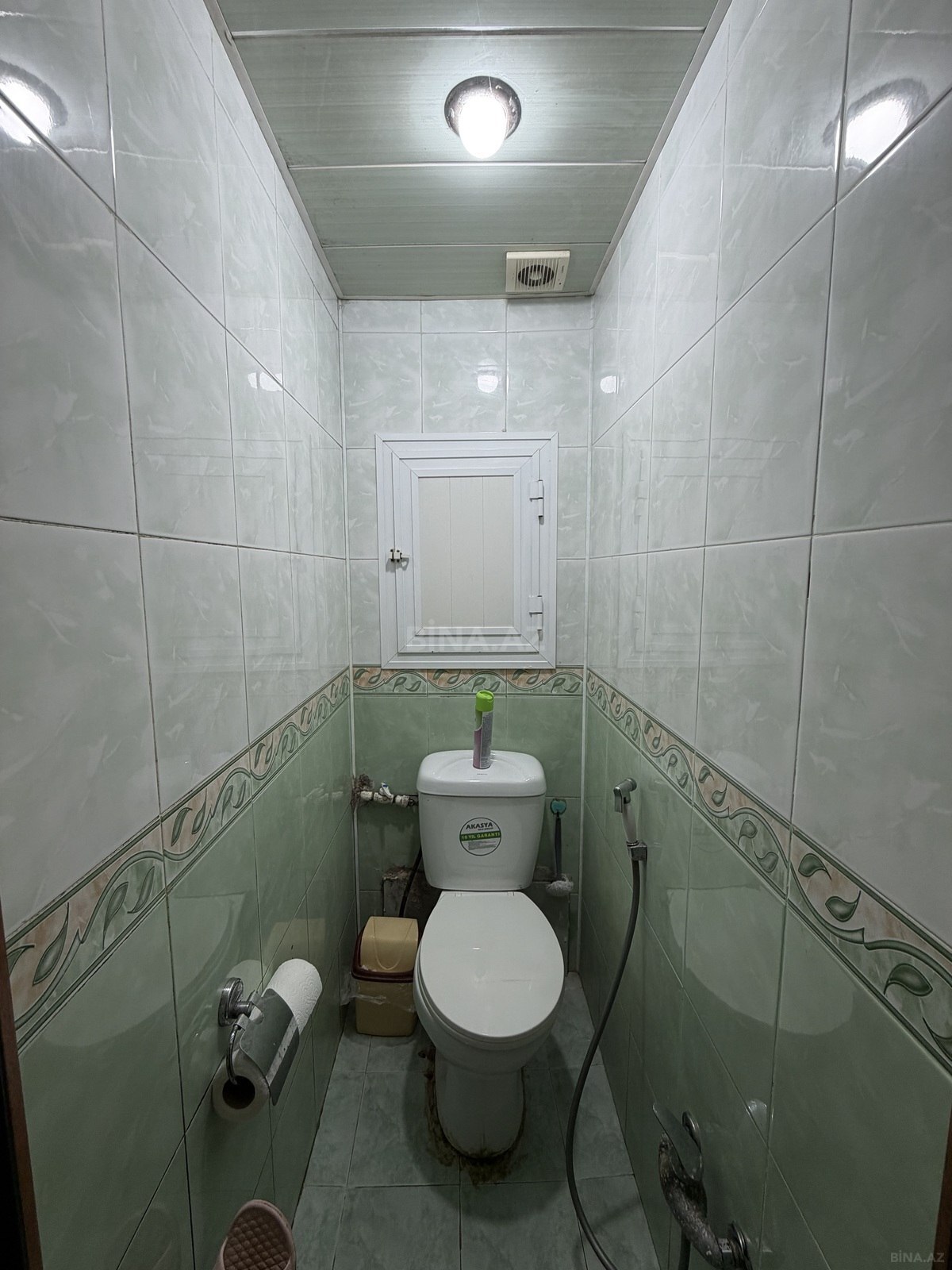 3 otaqlı Köhnə tikili, Memar Əcəmi m., Bakı