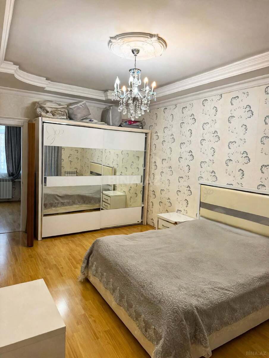 3 otaqlı Köhnə tikili, Neftçilər m., Bakı