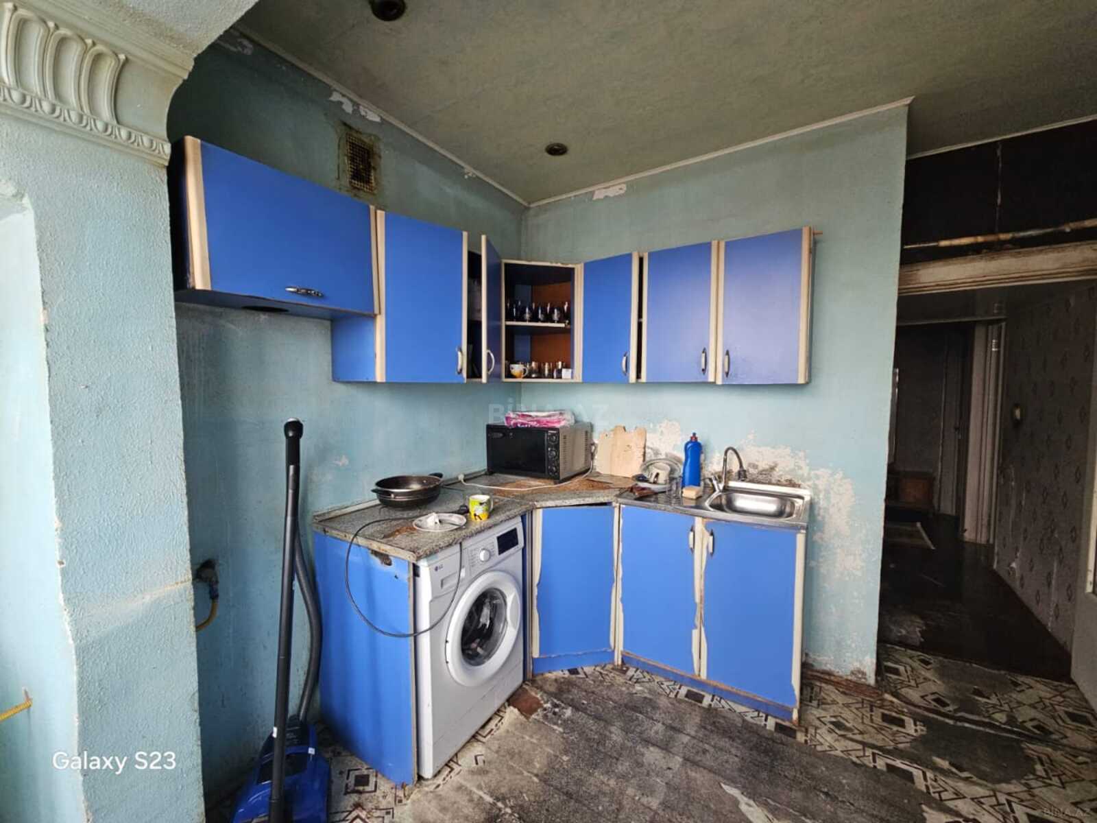 3 otaqlı Köhnə tikili, Xətai r., Bakı