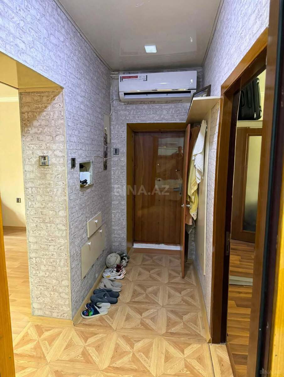 3 otaqlı Köhnə tikili, Neftçilər m., Bakı