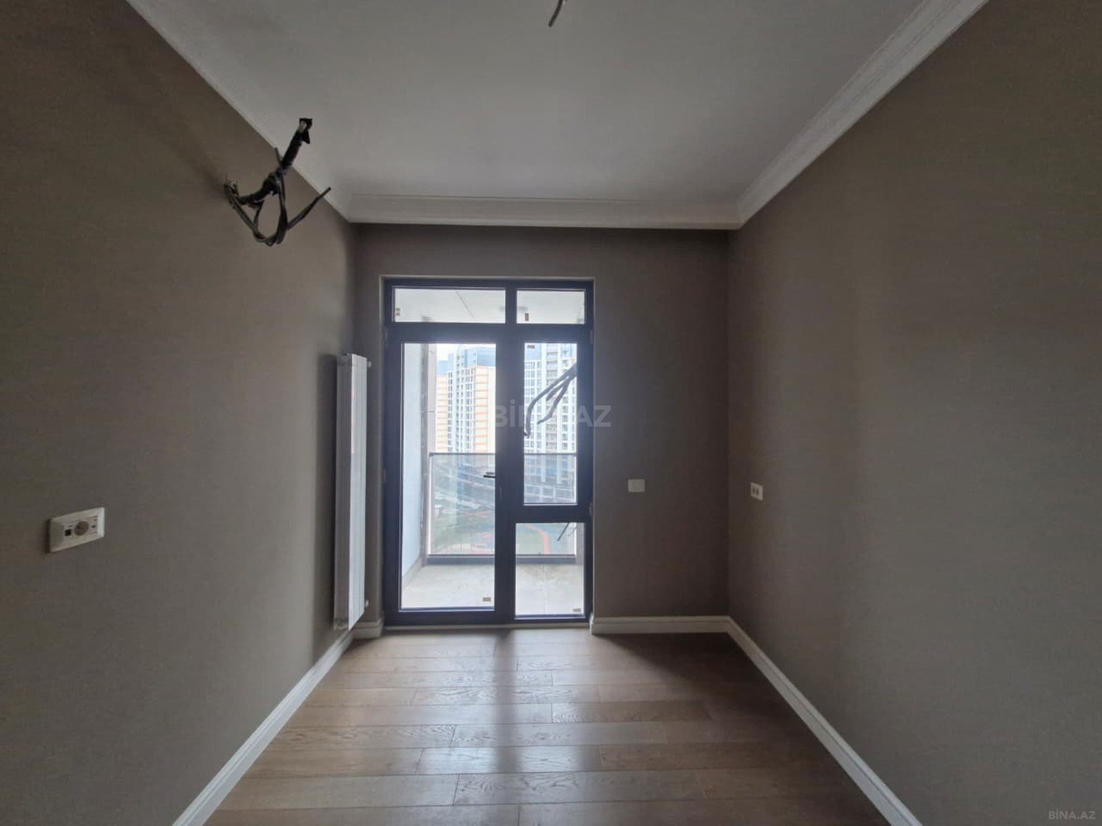 3 otaqlı Yeni tikili, Bakmil m., Bakı