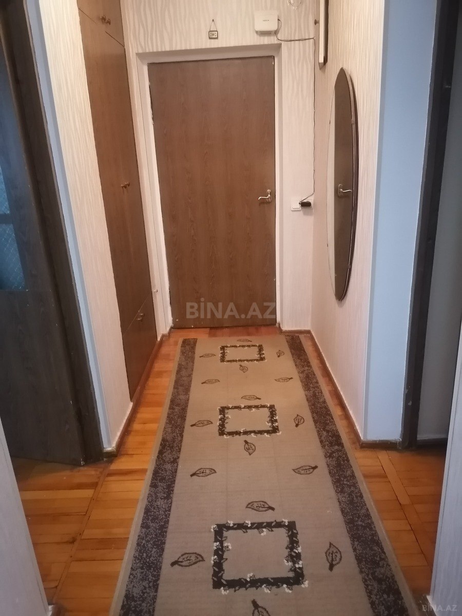 3 otaqlı Köhnə tikili, Elmlər Akademiyası m., Bakı